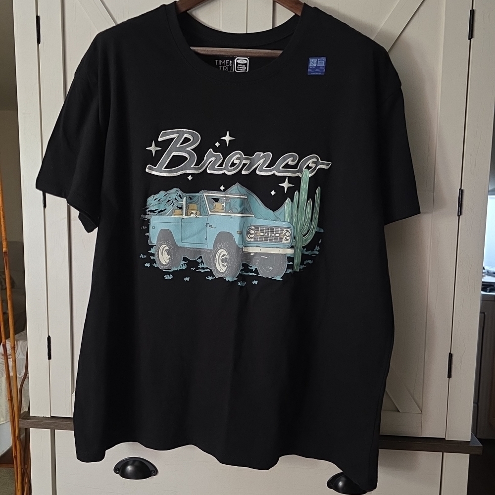 Black Bronco Graphic T-Shirt
